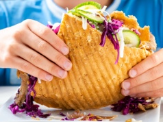 Kebab w KFC od 21 kwietnia. Ten ruch może wywrócić fast foody w Europie