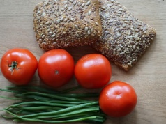 Pełnoziarniste produkty i warzywa mogą chronić pamięć