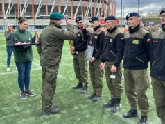 Mistrzowie z Ciechanowca! Uczniowie klas wojskowych bezkonkurencyjni w wojewódzkiej spartakiadzie