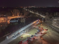 Gigantyczne kolumny dotarły z Chin do siedziby ORLENU w Płocku
