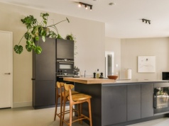 Już nie płytki czy panele. Teraz takie podłogi są hitem wnętrz