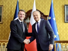 Prezydent Emmanuel Macron w Gdańsku. Rozmowy z Tuskiem ws. odstraszania nuklearnego. Nawrocki bez zaproszenia