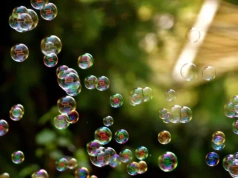 Dzień Baniek Mydlanych oraz bieg z przeszkodami Bubble Run w Olsztynie