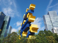 Strefa euro tańczy na linie: Europejski Bank Centralny w kwietniu zdecyduje. Stopy w górę?