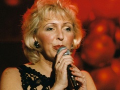 Jej głos porywał tłumy. Okoliczności nagłej śmierci Grażyny Świtały długo budziły wątpliwości