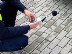 Wpadki kierowców z nazbyt głośnymi brykami