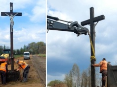 Krzyż przy ul. Rubinowej w Miasteczku Śląskim zdemontowany. Wiemy, co się z nim dzieje
