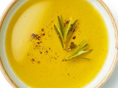 Naukowcy potwierdzają: Ta oliwa naturalny sekret długowieczności i wsparcie mózgu