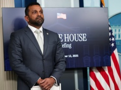 Mocne zarzuty wobec szefa FBI. Patel domaga się fortuny