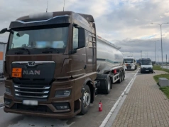 Nowszy sprzęt, te same wykroczenia, dziesiątki tysięcy kary – cysterny z Kosowa na S19