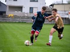 A klasa: Cztery do zera, outsider pokonuje lidera