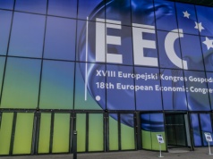 Pieniądze potrzebne są samorządom i nauczycielom. O systemie finansowania oświaty na EEC 2026