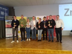 Ponad 140 brydżystów w Sieradzu. Międzynarodowy turniej z okazji 61-lecia sekcji Piasta