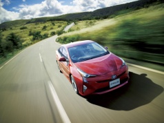 Jedna hybryda, cztery światy. Czym naprawdę różnią się MHEV, HEV, PHEV i REEV?