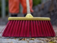 Osadzeni będą sprzątać Zamość. Miasto i zakład karny rozpoczynają stałą współpracę