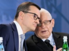Spotkanie Morawiecki-Kaczyński. Zwięzły wpis w środku nocy