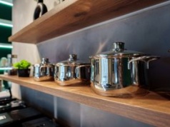 Gigant od sprzętu kuchennego zamyka sklepy. Działa też w Polsce