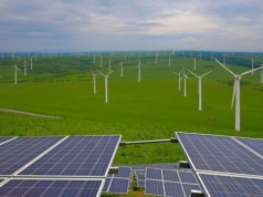 Historyczny przełom w energetyce. OZE pierwszy raz przed węglem