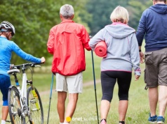 Ani spacery, ani jazda na rowerze. Zdaniem lekarzy po sześćdziesiątce najlepiej uprawiać inny sport