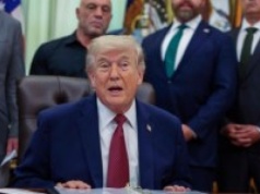 Zaprzecza sam sobie. Media zaniepokojone przekazami Donalda Trumpa