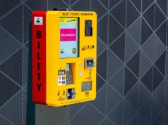 Nowe biletomaty ŁKA na dworcach w Łódzkiem