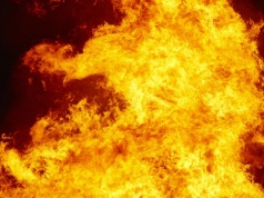 Olbrzymia eksplozja w elektrociepłowni w Bukareszcie. Zapaliło się 30 ton oleju