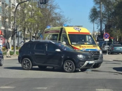Zderzenie karetki z samochodem osobowym w centrum Siedlec