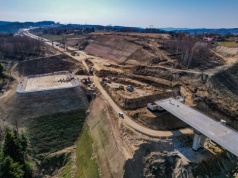 Inżynieryjny majstersztyk na Podkarpaciu. Imponujący zbiornik retencyjny przy trasie S19