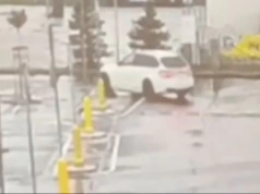 Driftowanie przy galerii zakończyło się utratą prawa jazdy