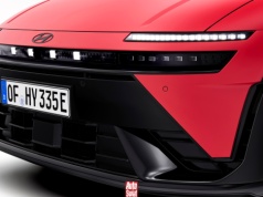 Ioniq 3 wygląda jak nieślubne dziecko Velostera i Azteka. Hyundai nas zaskoczył