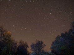 Rój Lirydów 2026 nad Polską. Kiedy i jak obserwować spadające gwiazdy?
