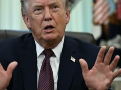 Trump „ma przerąbane”, zwraca firmom 166 mld dol.