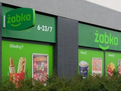 Żabka czy przedszkole i kawiarnia? Nowość sieci to hit i przekleństwo mieszkańców