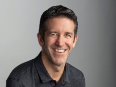 Kim jest John Ternus? Nowy szef Apple to firmowy wyjadacz