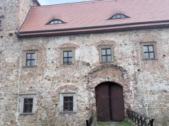 Dwór Czarne wrócił do miasta. Finał wieloletnich procesów i początek trudniejszej drogi.