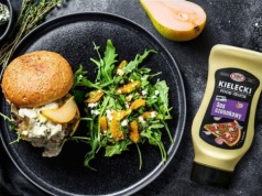 Burger z czosnkowo-serową nutą