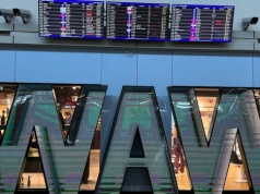 Jak radziły sobie warszawskie hotele lotniskowe na początku 2026?