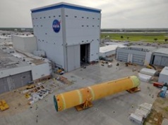 Kolejna rakieta księżycowa jedzie już na Florydę. Kiedy Artemis 3?