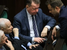 Na co zgodzili się Kaczyński i Morawiecki? Bochenek przedstawił szczegóły