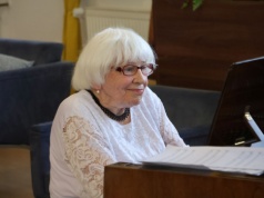 Koncertowe urodziny 97-latki. Wanda Miech oczarowała karwińską publiczność