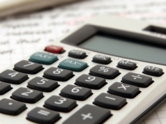 Pracowałeś na zleceniu? Możesz zyskać dłuższy urlop. Sprawdź, co musisz zrobić