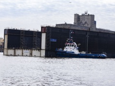 Stocznia Szczecińska Wulkan rozpoczyna wodowanie drugiego modułu doku pływającego