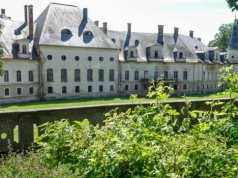 Pałac w Bożkowie popada w ruinę. Sprawa trafiła do prokuratury