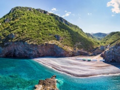 Piękna grecka wyspa Eubea za 1090 PLN 🌊🏖️ Loty z Warszawy, 7 noclegów nad morzem + auto ☀️💙