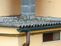 Masz taką rynnę? Możesz zapłacić nawet 10 000 zł kary. Ruszyły kontrole