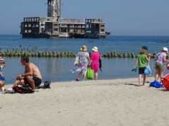 W tych miejscach nad Bałtykiem zapłacimy najmniej. Już od 45 zł za dobę