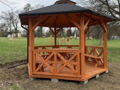 Nowa altana w Aroniadzie – pierwszy projekt zrealizowany w ramach budżetu obywatelskiego