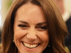 Księżna Kate i królowa Kamila na bankiecie w Pałacu Buckingham. Łączy je jedno