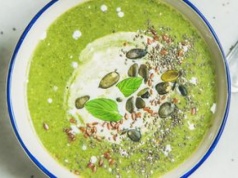 Nie wyrzucaj tych liści. Przygotuj z nich pyszną zupę