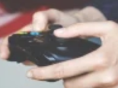 Doorośli z roczników 80. i 90., którzy grali w gry lepiej wychowują dzieci